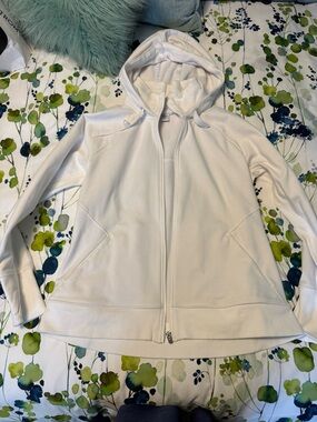 Athleta XL Triumph Hoodie